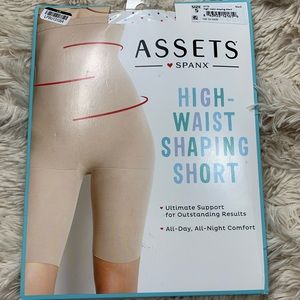 Assets Spanx High Waist Shaping Short women size 5